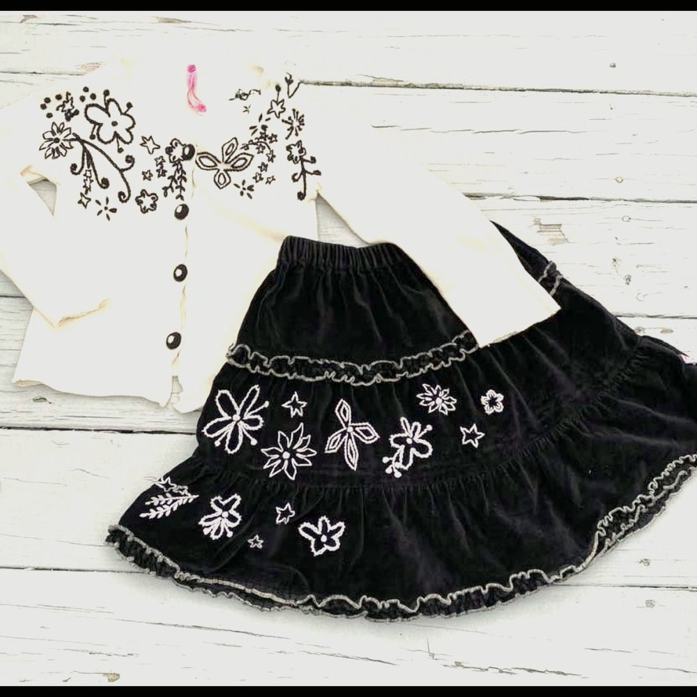 Mim Pi Girls Velvet Twirl Skirt and Cardigan Set Holiday Christmas Size 5